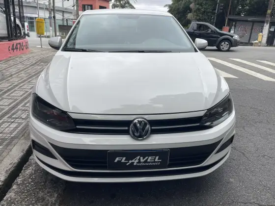 VOLKSWAGEN POLO 1.0 MPI TOTAL FLEX MANUAL VOLKSWAGEN POLO 1.0 MPI TOTAL FLEX MANUAL