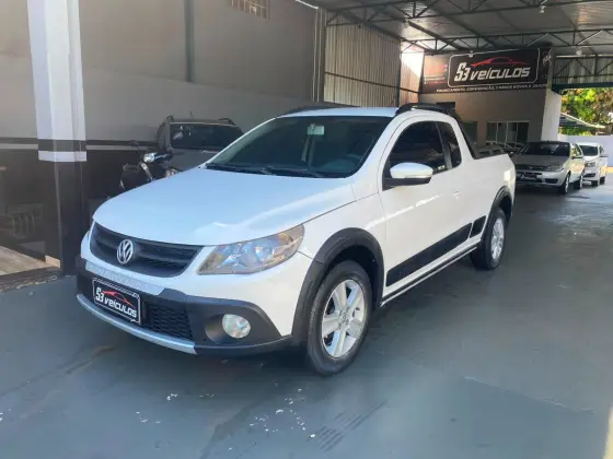 VOLKSWAGEN SAVEIRO 1.6 CROSS CE 8V FLEX 2P MANUAL VOLKSWAGEN SAVEIRO 1.6 CROSS CE 8V FLEX 2P MANUAL