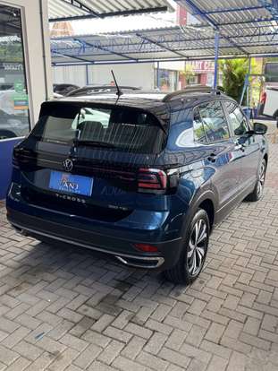 VOLKSWAGEN-T-CROSS-2023