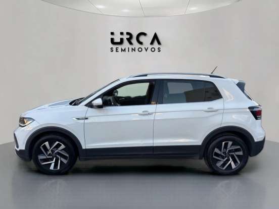 VOLKSWAGEN-T-CROSS-2024
