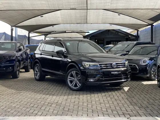 VOLKSWAGEN TIGUAN 2.0 350 TSI GASOLINA ALLSPACE R-LINE 4MOTION DSG VOLKSWAGEN TIGUAN 2.0 350 TSI GASOLINA ALLSPACE R-LINE 4MOTION DSG