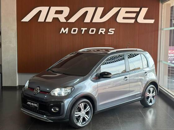 VOLKSWAGEN UP 1.0 170 TSI TOTAL FLEX XTREME 4P MANUAL