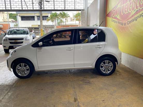 VOLKSWAGEN-UP-1.0 MPI MOVE UP 12V FLEX 4P MANUAL VOLKSWAGEN-UP-2018