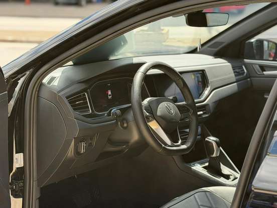 VOLKSWAGEN-VIRTUS-2024