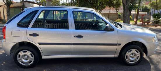 VOLKSWAGEN-GOL-2010