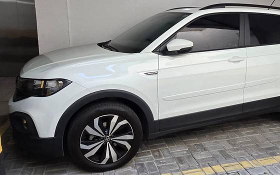 VOLKSWAGEN T-CROSS 1.0 200 TSI TOTAL FLEX COMFORTLINE AUTOMÁTICO