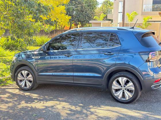 VOLKSWAGEN T-CROSS 1.4 250 TSI TOTAL FLEX HIGHLINE AUTOMÁTICO