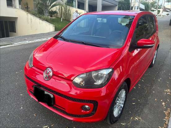 VOLKSWAGEN-UP-2016
