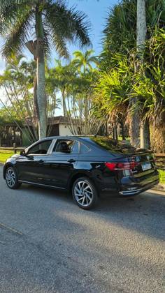 VOLKSWAGEN VIRTUS 1.0 200 TSI HIGHLINE AUTOMÁTICO