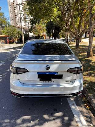 VOLKSWAGEN-VIRTUS-2024