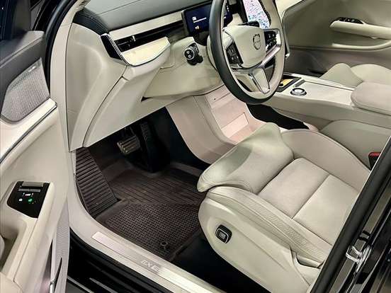 VOLVO-EX90-P8 RECHARGE TWIN ELECTRIC PERFORMANCE ULTRA AWD VOLVO-EX90-2025