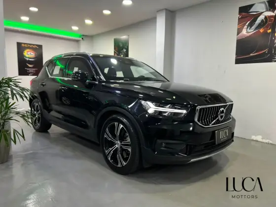 VOLVO XC40 1.5 T5 RECHARGE INSCRIPTION GEARTRONIC