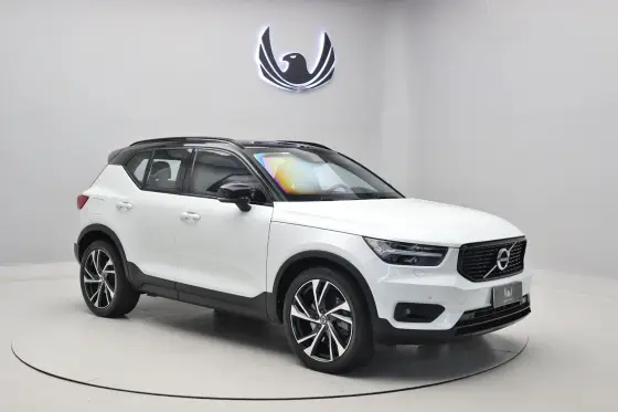 VOLVO XC40 1.5 T5 RECHARGE R-DESIGN GEARTRONIC VOLVO XC40 1.5 T5 RECHARGE R-DESIGN GEARTRONIC