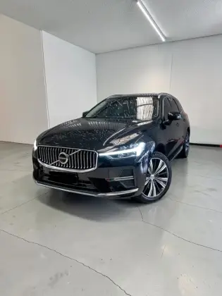 VOLVO XC60 2.0 T8 HYBRID INSCRIPTION AWD GEARTRONIC VOLVO XC60 2.0 T8 HYBRID INSCRIPTION AWD GEARTRONIC