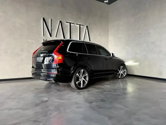 VOLVO-XC90-2019