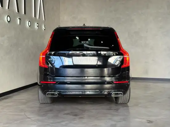 VOLVO-XC90-2019