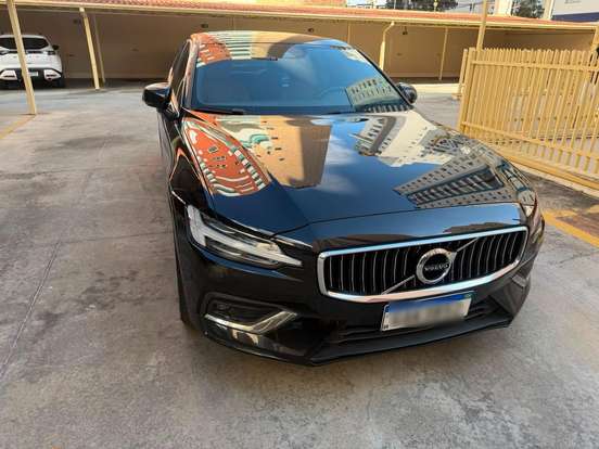 VOLVO-S60-2020