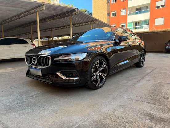 VOLVO-S60-2020