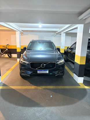 VOLVO-XC60-2.0 T5 GASOLINA MOMENTUM AWD GEARTRONIC VOLVO-XC60-2019