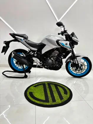 YAMAHA MT-03 CONNECTED ABS YAMAHA MT-03 CONNECTED ABS