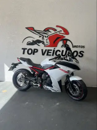 YAMAHA XJ6 F 