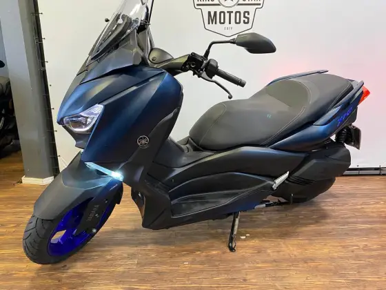 YAMAHA XMAX ABS 