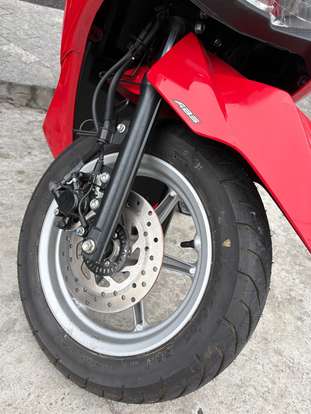 YAMAHA-FLUO 125 HYBRID CONNECTED ABS-2025