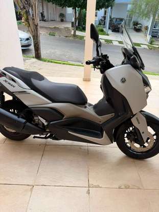 YAMAHA-XMAX 250 CONNECTED ABS-2025