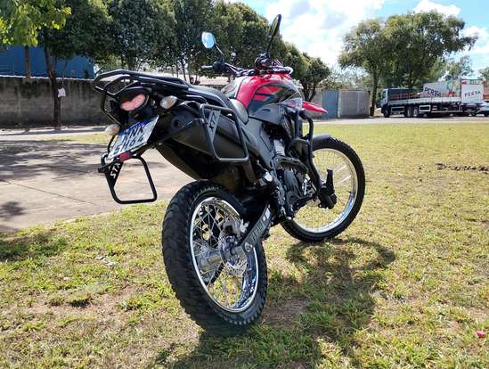 YAMAHA-XTZ 250 LANDER-2024