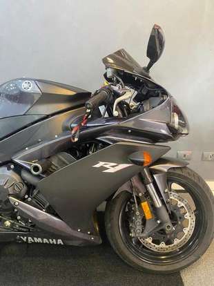 YAMAHA-YZF R1-2007