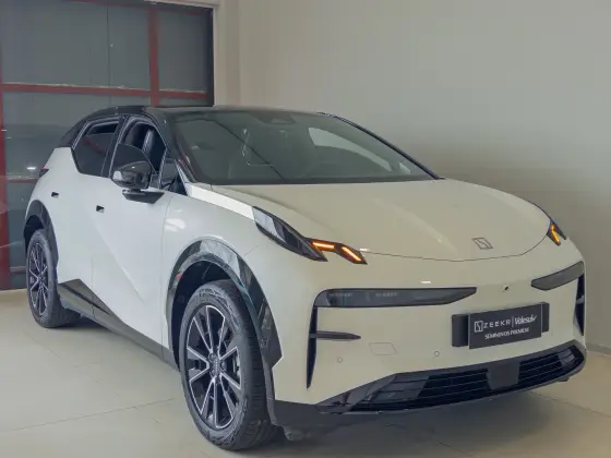 ZEEKR X 66 KW ELÉTRICO PREMIUM ZEEKR X 66 KW ELÉTRICO PREMIUM