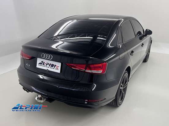 AUDI-A3-2020
