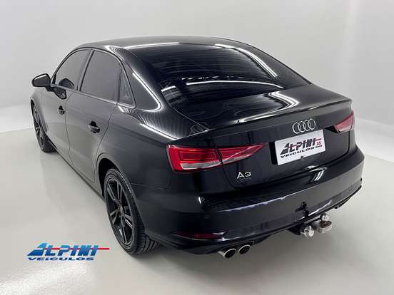 AUDI-A3-2020