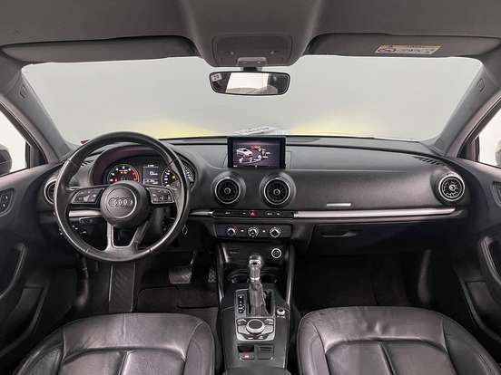 AUDI-A3-2020