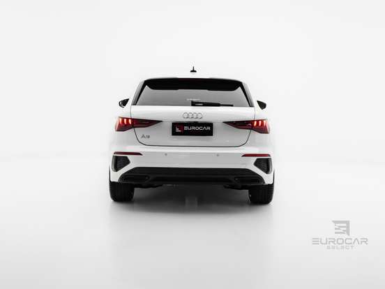 AUDI-A3-2023