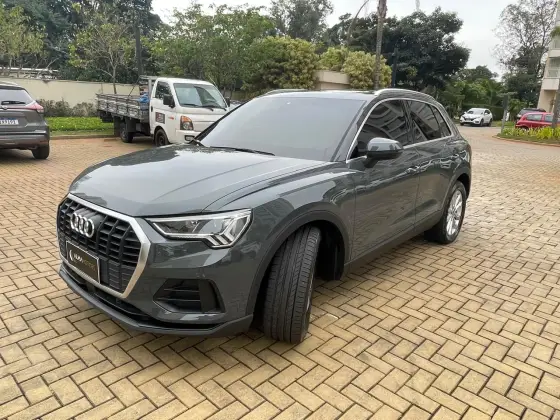 AUDI Q3 1.4 35 TFSI GASOLINA PRESTIGE PLUS S TRONIC AUDI Q3 1.4 35 TFSI GASOLINA PRESTIGE PLUS S TRONIC