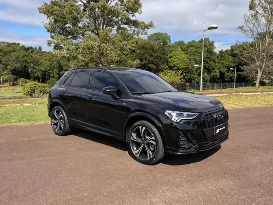 AUDI Q3 2.0 40 TFSI GASOLINA PERFORMANCE BLACK PLUS QUATTRO TIPTRONIC AUDI Q3 2.0 40 TFSI GASOLINA PERFORMANCE BLACK PLUS QUATTRO TIPTRONIC
