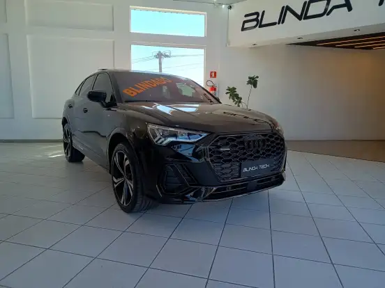 AUDI-Q3-2.0 40 TFSI GASOLINA SPORTBACK PERFORMANCE BLACK PLUS QUATTRO TIPTRONIC AUDI-Q3-2024
