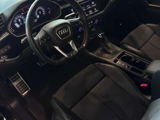 AUDI-Q3-2.0 40 TFSI GASOLINA PERFORMANCE BLACK QUATTRO TIPTRONIC AUDI-Q3-2023