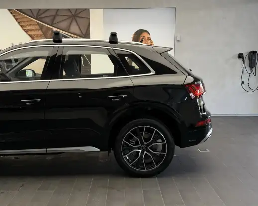 AUDI-Q5-2024