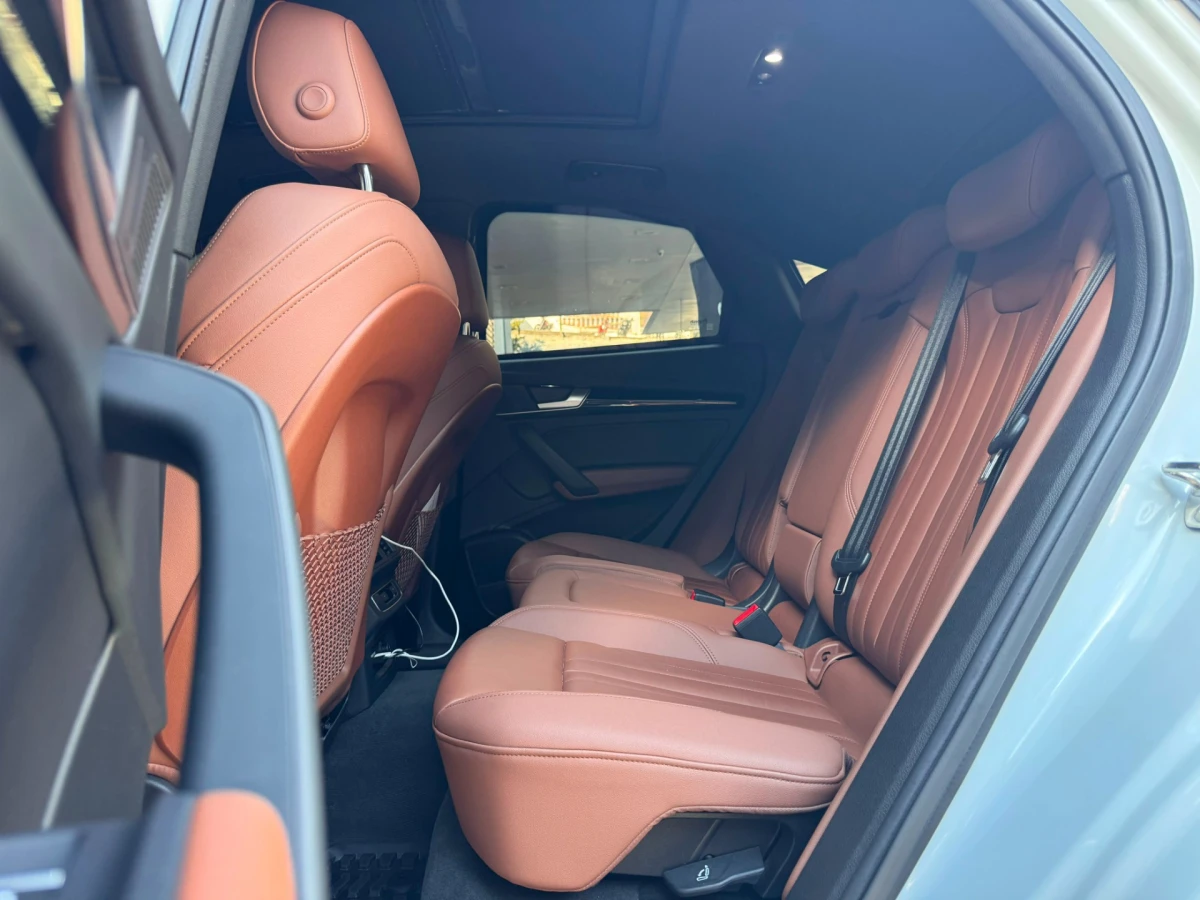 Audi Q5 — foto 9