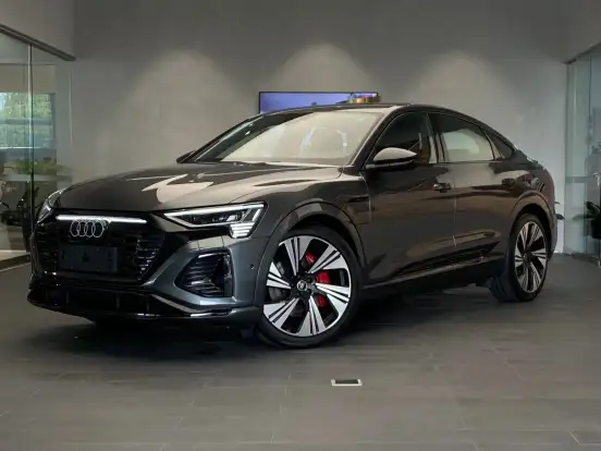 AUDI-Q8 E-TRON-55 ELÉTRICO SPORTBACK PERFORMANCE BLACK QUATTRO AUDI-Q8 E-TRON-2023