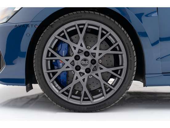 AUDI-RS3-2025