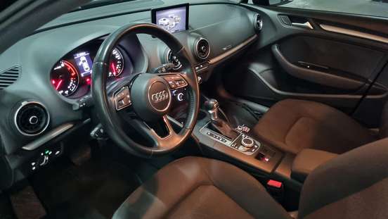 AUDI-A3-2018