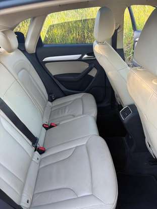 AUDI-Q3-2018