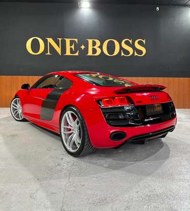 AUDI-R8-5.2 FSI QUATTRO V10 40V GASOLINA 2P R-TRONIC AUDI-R8-2010
