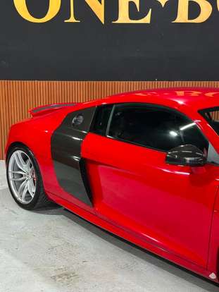 AUDI-R8-5.2 FSI QUATTRO V10 40V GASOLINA 2P R-TRONIC AUDI-R8-2010