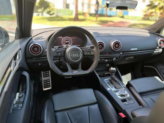 AUDI-RS3-2018