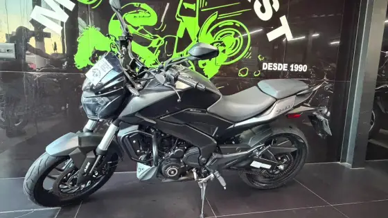 BAJAJ DOMINAR 400 BAJAJ DOMINAR 400