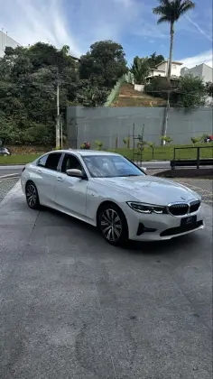BMW 320i 2.0 16V TURBO FLEX GP AUTOMÁTICO BMW 320i 2.0 16V TURBO FLEX GP AUTOMÁTICO